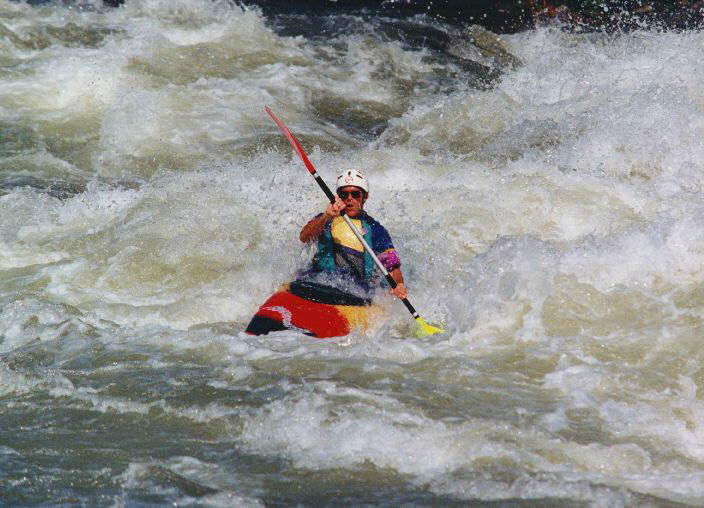 Difference between a Canoe and a Kayak